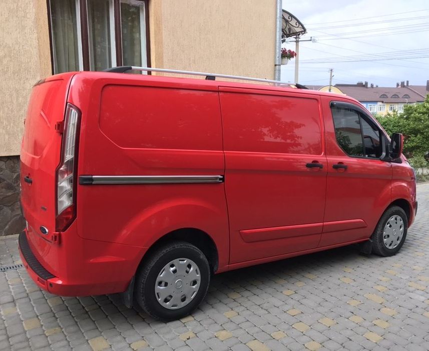 post1918-2_ford_transit_2013