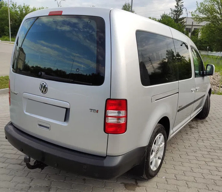 post1983-2_volkswagen_caddy_2012