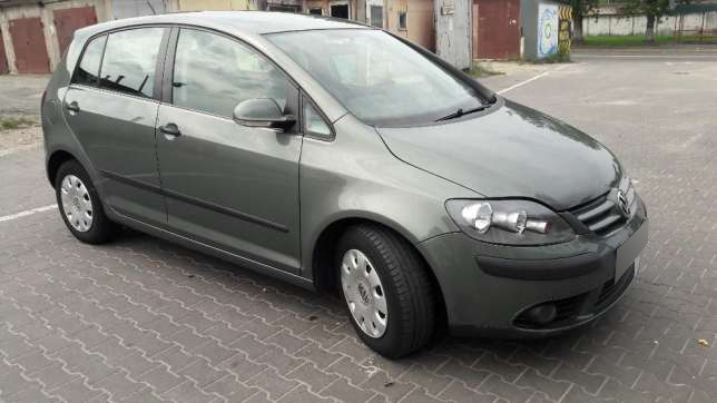 post208-2_volkswagen_golf_2006