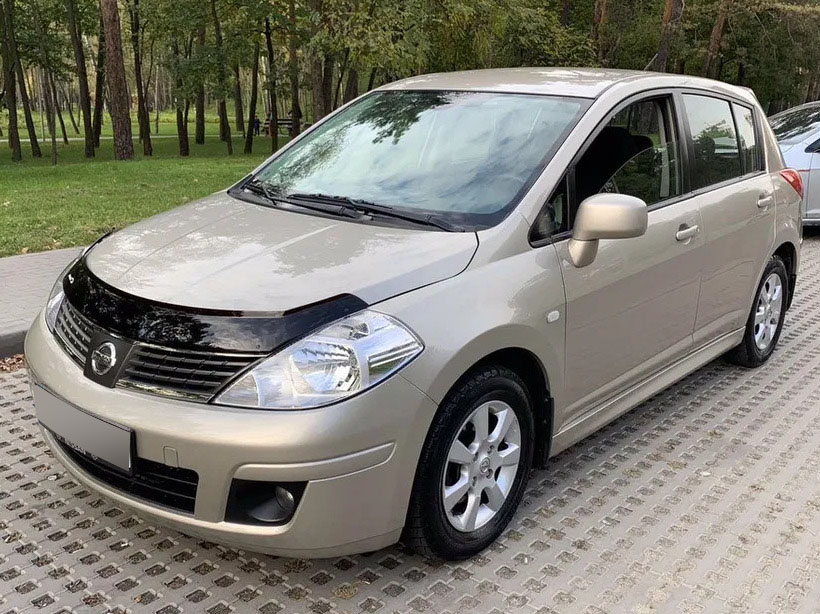 post2131-2_nissan_tiida_2013