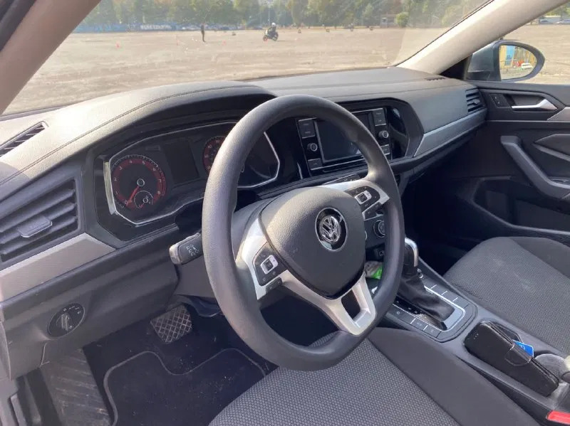 post2218-3_volkswagen_jetta_2019