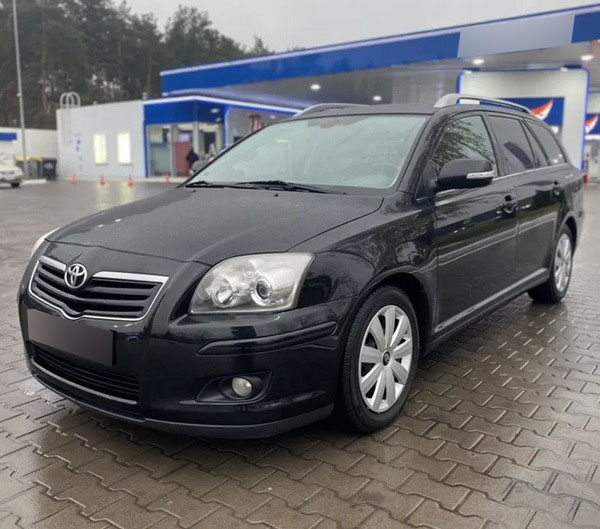 post2252_toyota_avensis_2009