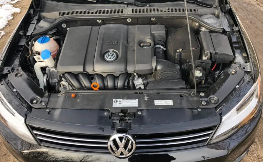 post2305-2_volkswagen_jetta_2013