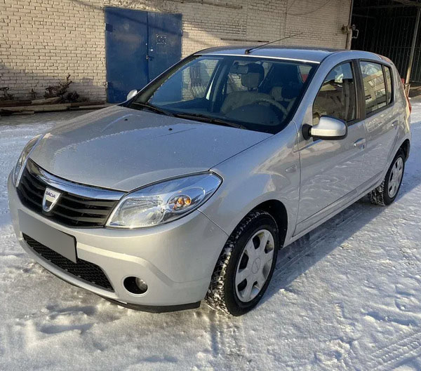 post2308_dacia_sandero_2009