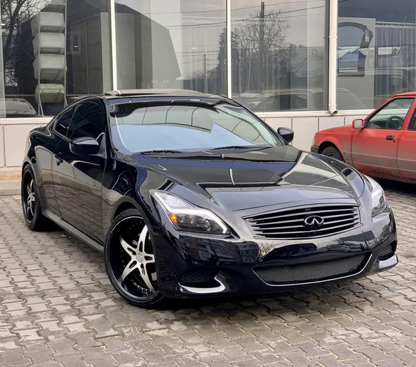 infiniti g37 2012