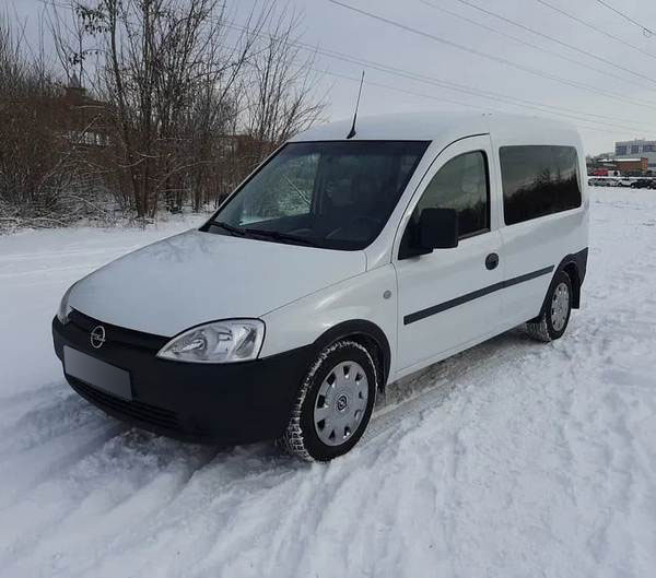 opel combo 2011