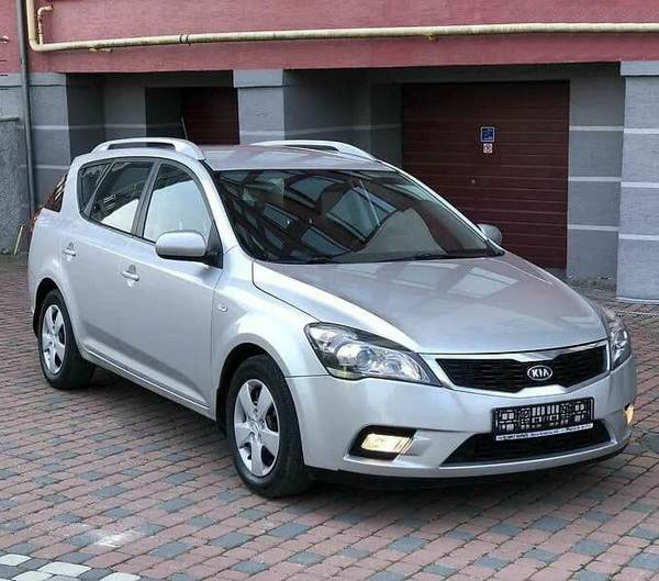 kia ceed 2011