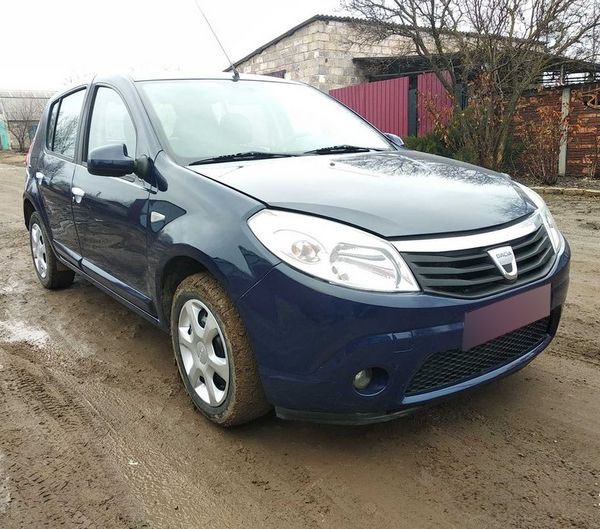 dacia sandero 2010