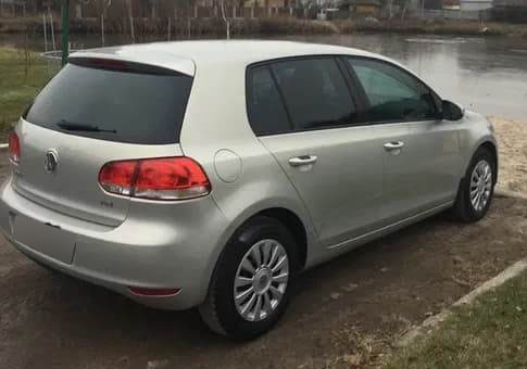 volkswagen golf 2011