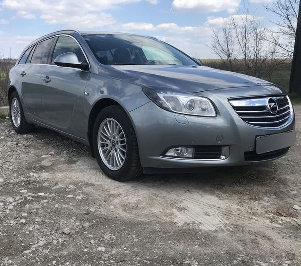 opel insignia 2010