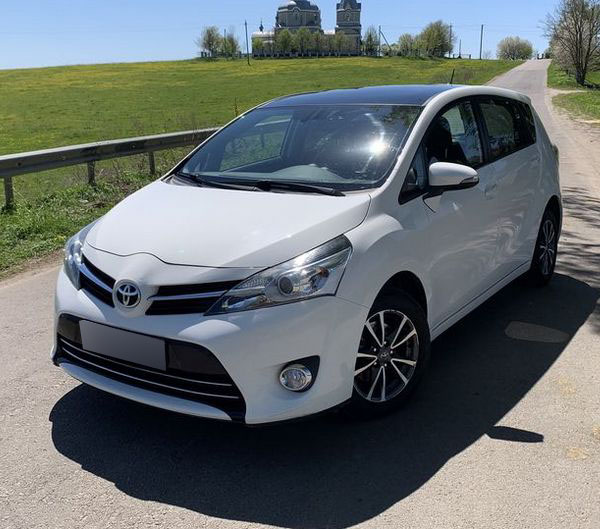 toyota verso 2014