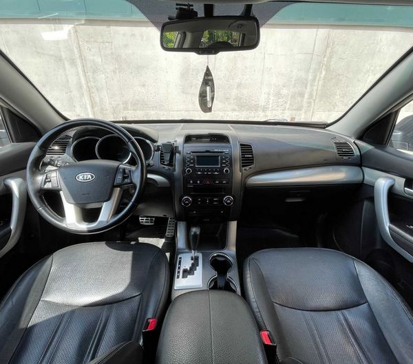 kia sorento 2011