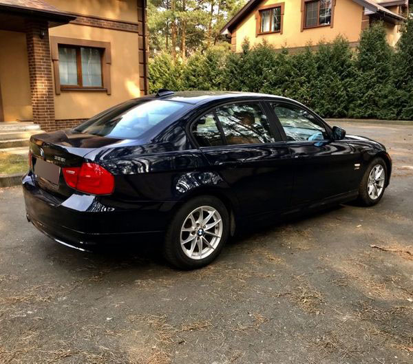 bmw 328i 2010