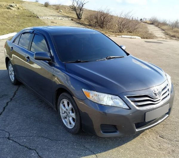 toyota camry 2010