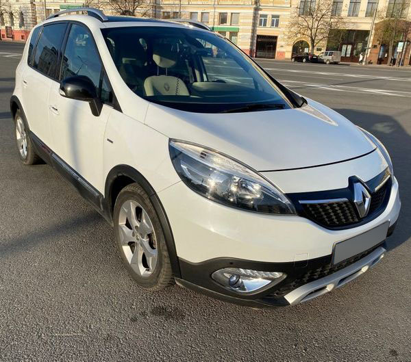 renault scenic 2014