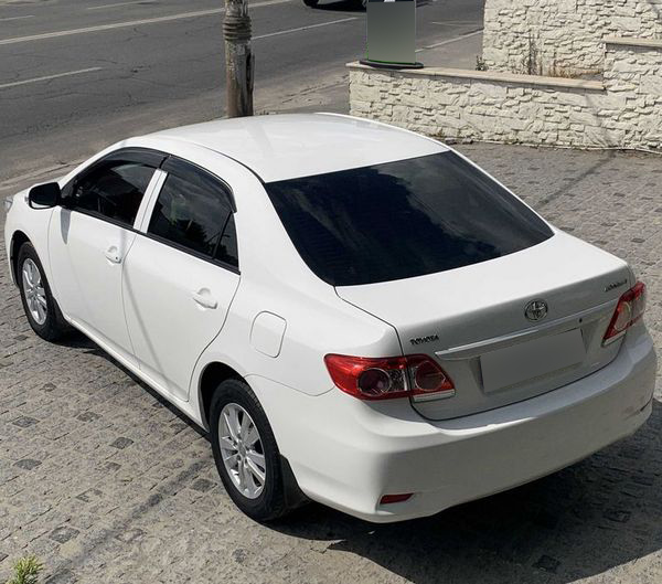 toyota corolla 2012