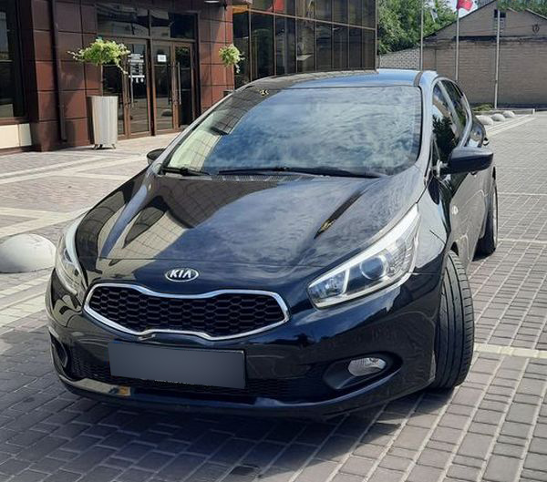 kia ceed 2012