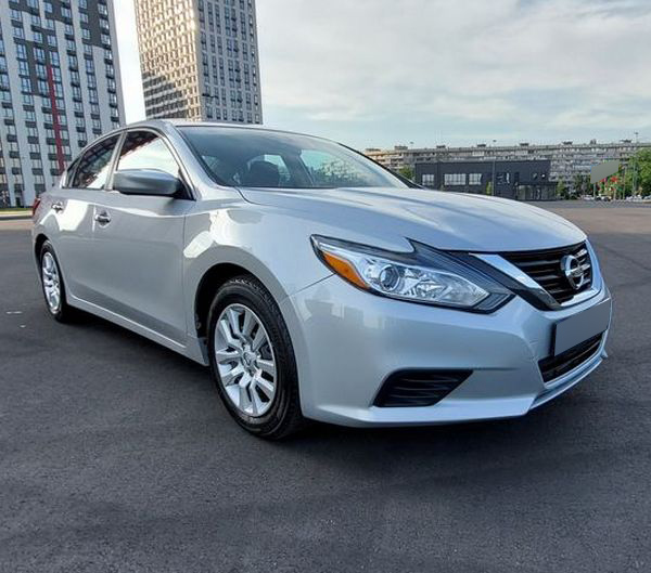 nissan altima 2016