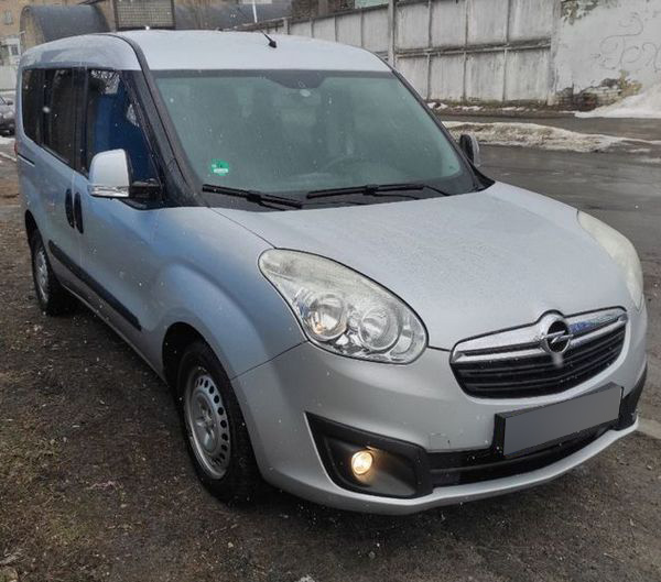 opel combo 2012