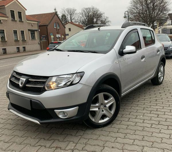 dacia sandero 2013