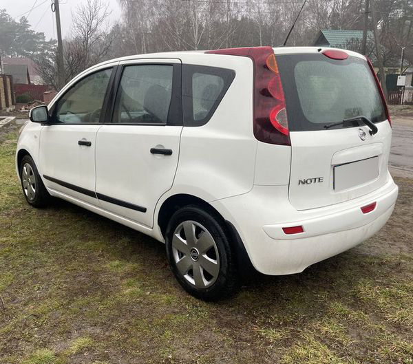 nissan note 2013