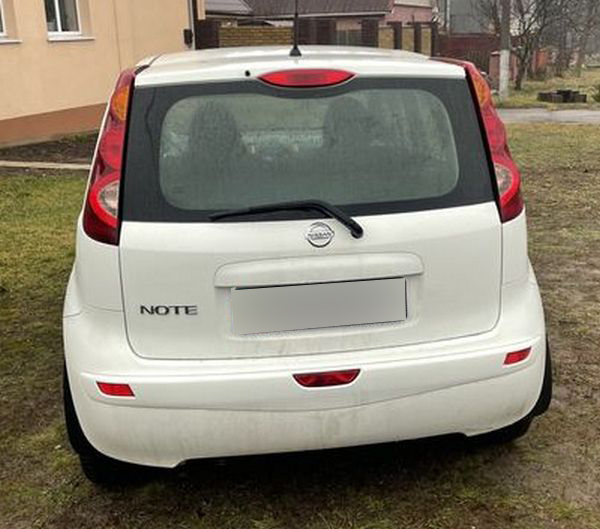 nissan note 2013