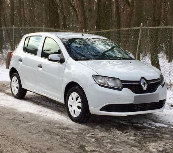 renault sandero 2016