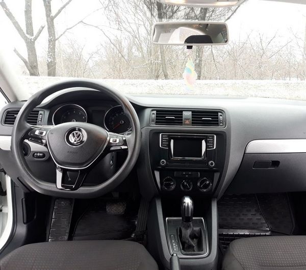 volkswagen jetta 2015