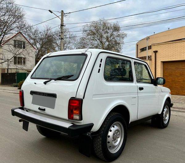 lada 2121 2015