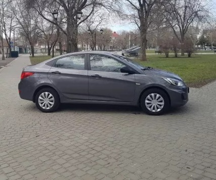 post549-3_hyundai_accent_2013