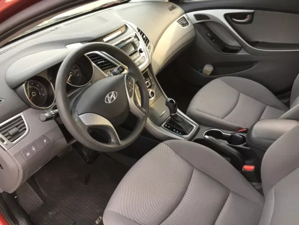 post600-3_hyundai_elantra_2015