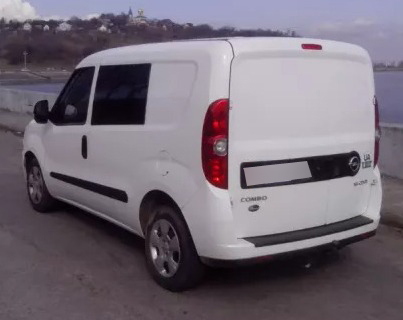 post675-2_opel_combo_2012