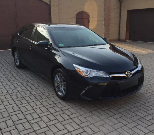 post681_toyota_camry_2015