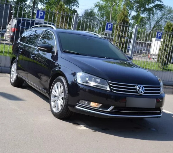 post702_volkswagen_passat_2012